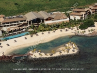 aerial_view_of_the_beach_and_the_intercontinental_resort_mauritius.jpg