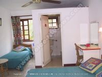 bed_and_breakfast_noix_de_coco_mauritius_double_room_view.jpg