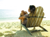 dinarobin_hotel_mauritius_lady_on_the_beach.jpg