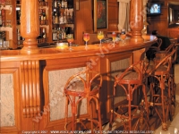 2_star_hotel_gold_crest_hotel_bar.jpg