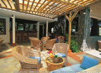 2_star_hotel_les_cocotiers_hotel_restaurant.jpg