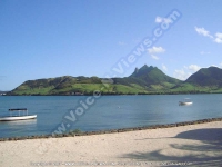 laguna_hotel_mauritius_sea_and_mountain_view.JPG