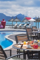 3_star_hotel_le_preskil_hotel_pool.jpg