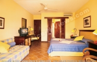 3_star_hotel_paul_et_virginie_hotel_room.jpg