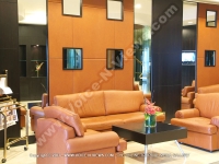 the_honeymoon_suite_and_its_living_room_le_meridien.JPG
