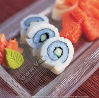 5_star_hotel_le_touessrok_hotel_calamari_sashimi_roll.jpg