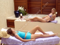 movenpick_resort_and_spa_hotel_mauritius_beautiful_ladies_relaxing.jpg