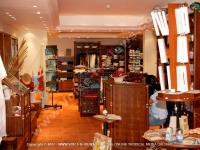 movenpick_resort_and_spa_hotel_mauritius_shop.jpg