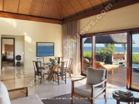 5_star_hotel_shanti_maurice_two_bedroom_villa_living_room.jpg