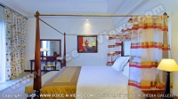 Filename=tamarina_golf_spa_and_beach_club_mauritius_villa_bedroom.jpg
Filesize=109KiB
Dimensions=800x450
Date added=Feb 11, 2009 tamarina_golf_spa_and_beach_club_mauritius_villa_bedroom.jpg