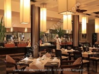 intercontinental_resort_mauritius_restaurant_hall.jpg