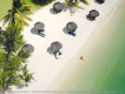 paradis hotel & golf club mauritius beach aerial view
