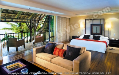 paradis hotel & golf club mauritius excutive villa bedroom and balcony view
