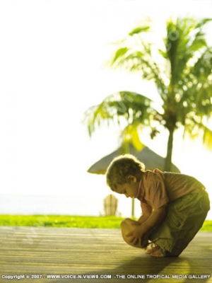 paradis hotel & golf club mauritius kid having fun at the presidential villa
