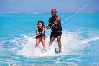 paradis hotel & golf club mauritius water ski activity

