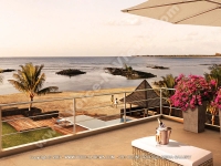 premium_apartments_mauritius_ref_170_seaside_view_from_villa.jpg