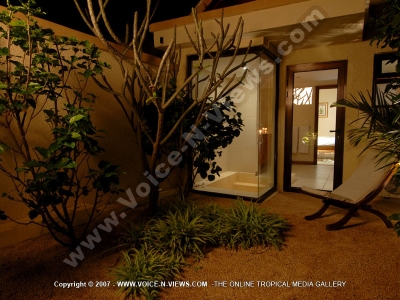 side view of the outdoor sona premium villa pereybere mauritius ref 16 twins room
