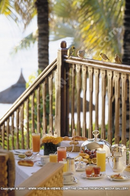 royal palm hotel mauritius breakfast
