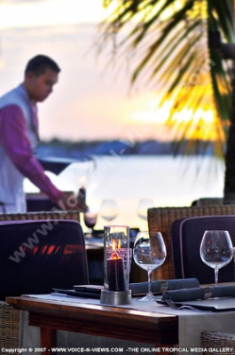 royal palm hotel mauritius restaurant mise en place and sunset view
