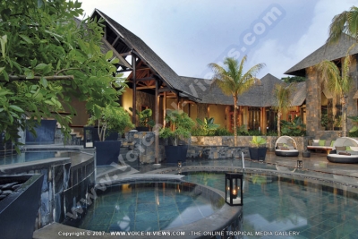 royal palm hotel mauritius spa swimming pool
