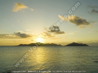 sainte_anne_resort_seychelles_sunset_view.jpg