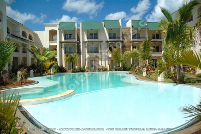 standard apartment flic en flac mauritius ref 117 swimming pool
