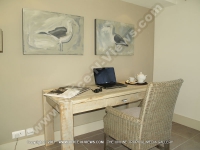 superior_penthouse_apartments_cap_malheureux_ref_94_desk.JPG