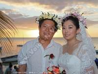 honeymoon_mauritius_yu_rui_and_wang_guanghui_at_the_bay_hotel.JPG